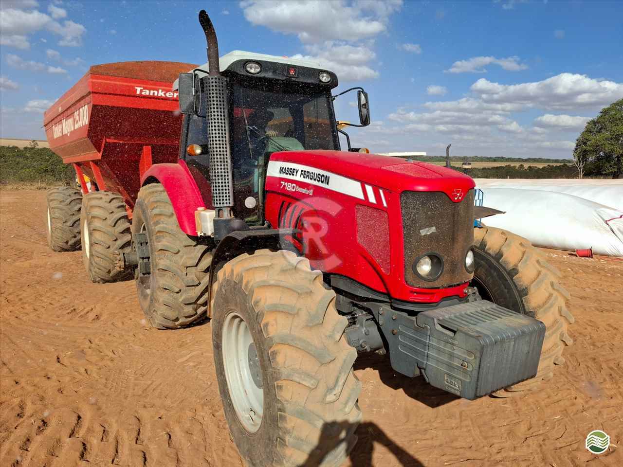 TRATOR MASSEY FERGUSON MF 7180 Tração 4x4 CR Máquinas Agrícolas CASSILANDIA MATO GROSSO DO SUL MS
